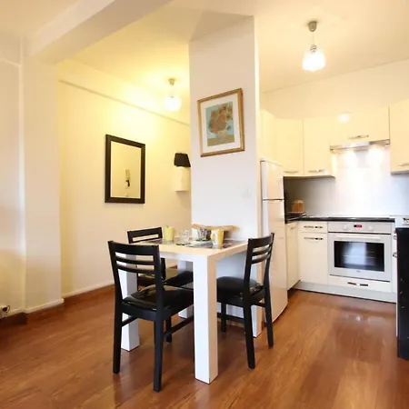 Du Parc Appt 300 Apartment *