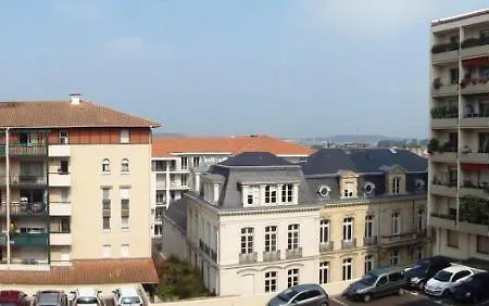 Du Parc Appt 300 * Bayonne